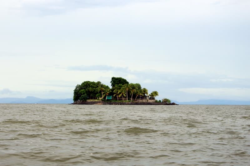 nicaragua tour from costa rica house island