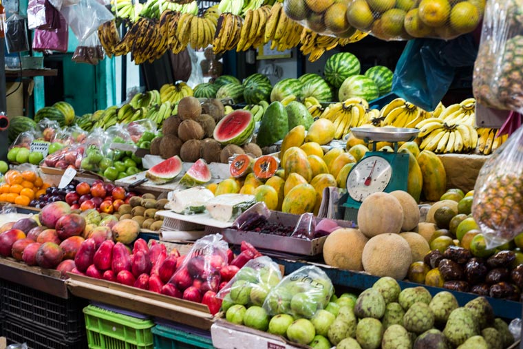 Heredia cultura tour - Heredia Market fruit