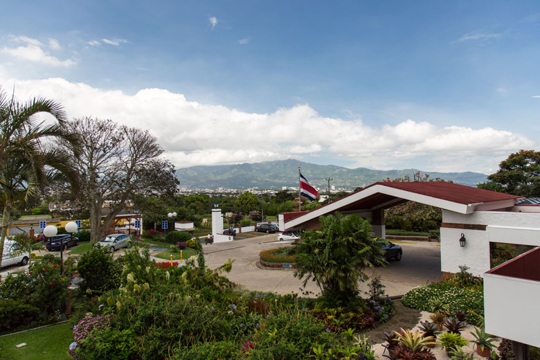 Hotel Bougainvillea in Heredia Mountain View