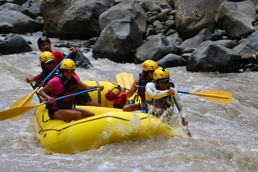 white water rafting rio pacuare