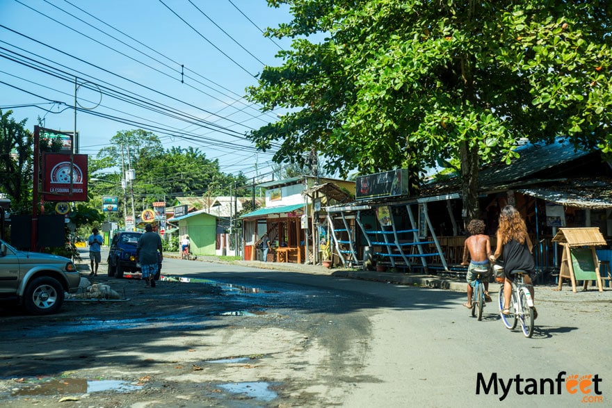Cheap things to do in Costa RIca - rent a bike around the beach towns