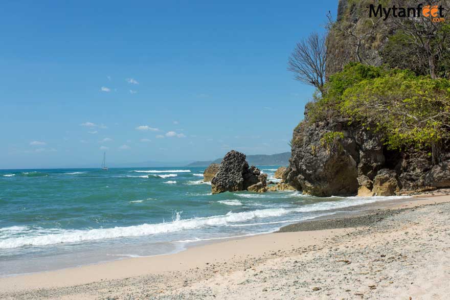 Best white sand beaches in Costa Rica - Playa Cuevas