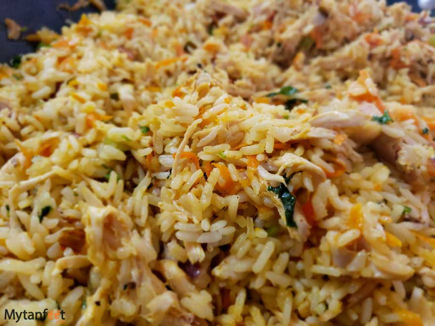costa rican rice with chicken recipe (arroz con pollo)