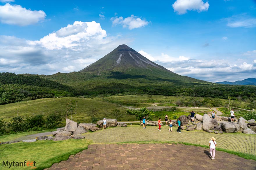 best day trips from san jose costa rica arenal volcano
